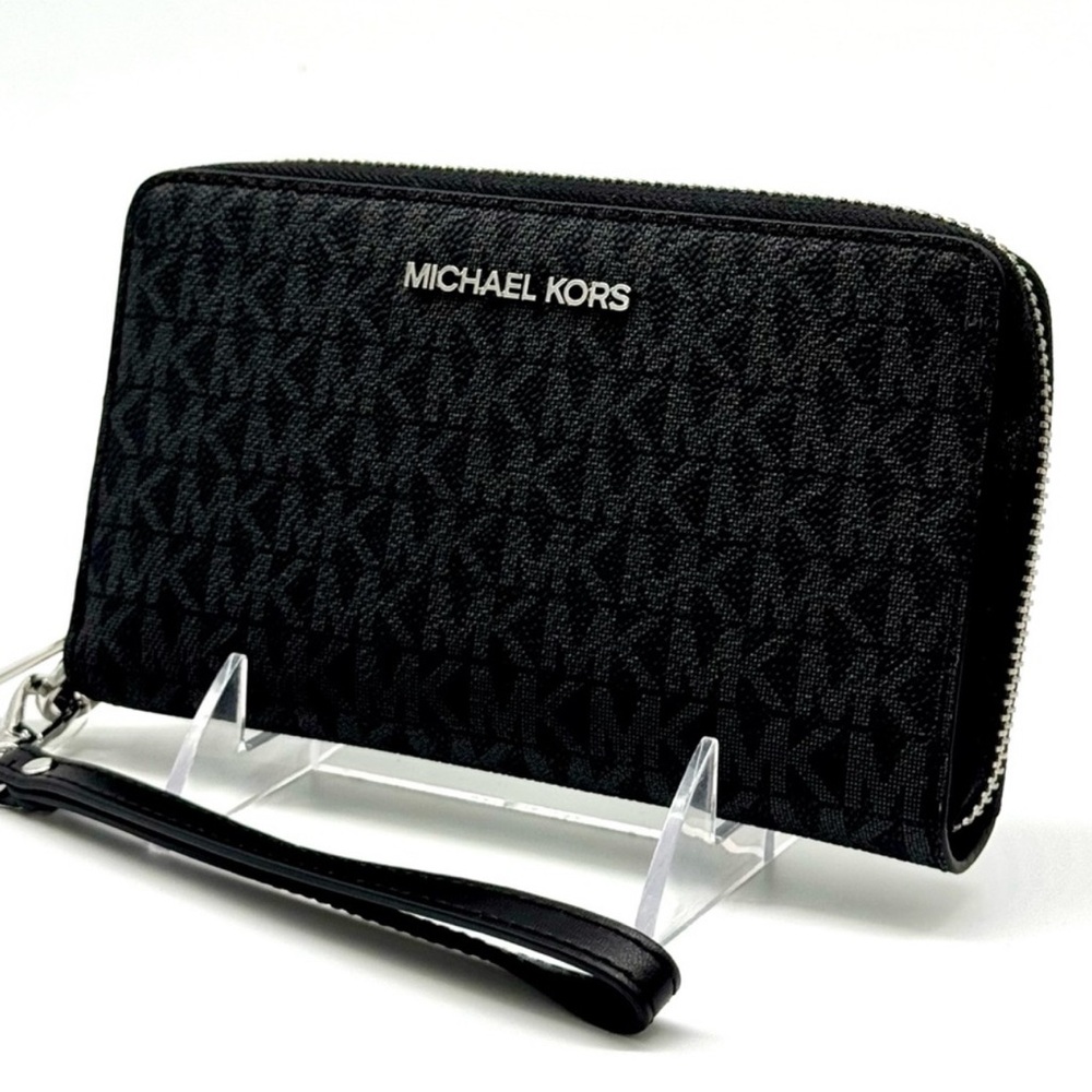 Michael Kors Jet Set Travel Flat MF Phone Case Wallet Black Signature